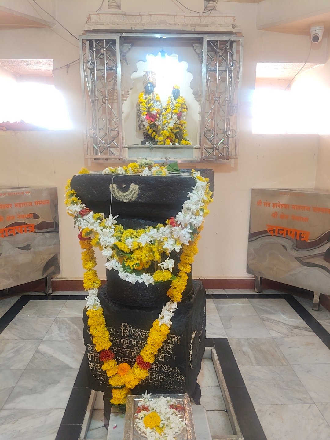 ज्ञानेश्वरी या महान ग्रंथाचे लेखनस्थान - पैस खांब