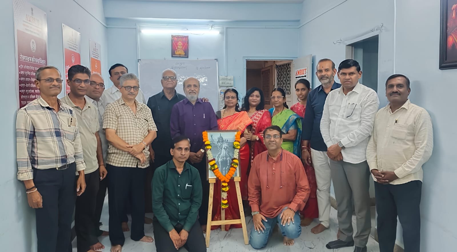 अहिल्यानगर अमृत कार्यालय येथे "अमृत पराक्रम दिन "संपन्न