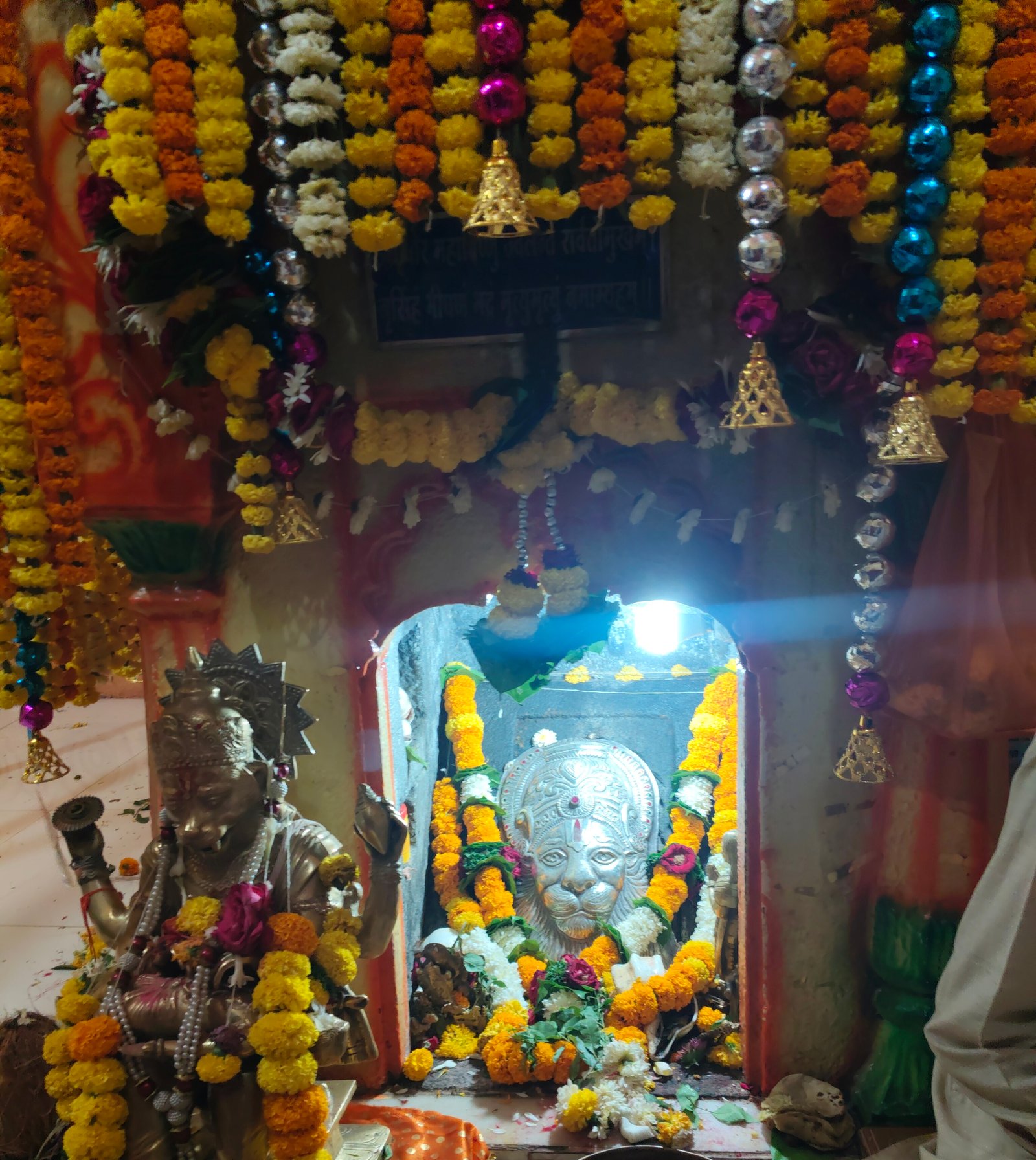 अहिल्यानगरमधील भातवडी गावातील पुरातन नृसिंह मंदिर अतिरिक्त फोटो