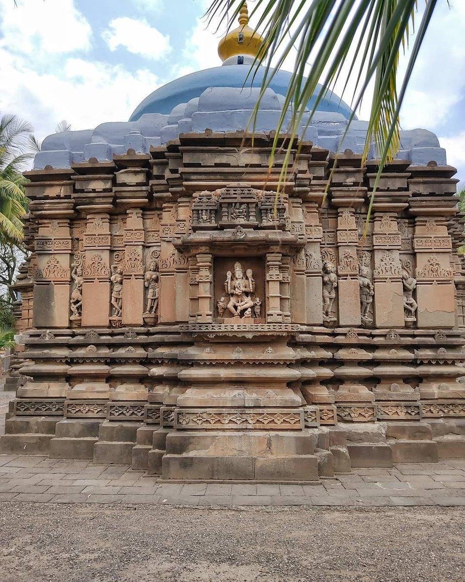 अहिल्यानगरच्या भूमीत दडलेला यादवकालीन शिल्पवैभवाचा अनमोल ठेवा- ताहाकारीचे भवानी मंदिर अतिरिक्त फोटो
