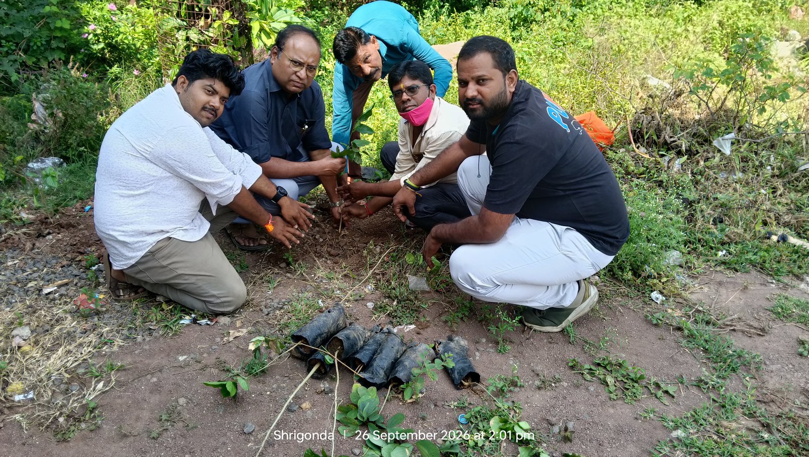  अहिल्यानगर येथील श्रीगोंदा शहरात "अमृत सेवा संकल्प" अभियानांतर्गत वृक्षारोपण   अतिरिक्त फोटो