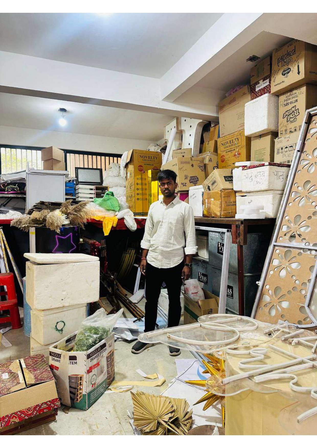 अमृत संस्थेच्या कर्ज व्याजपरतावा योजनेतून युवा उद्योजकाला नवे बळ  अतिरिक्त फोटो