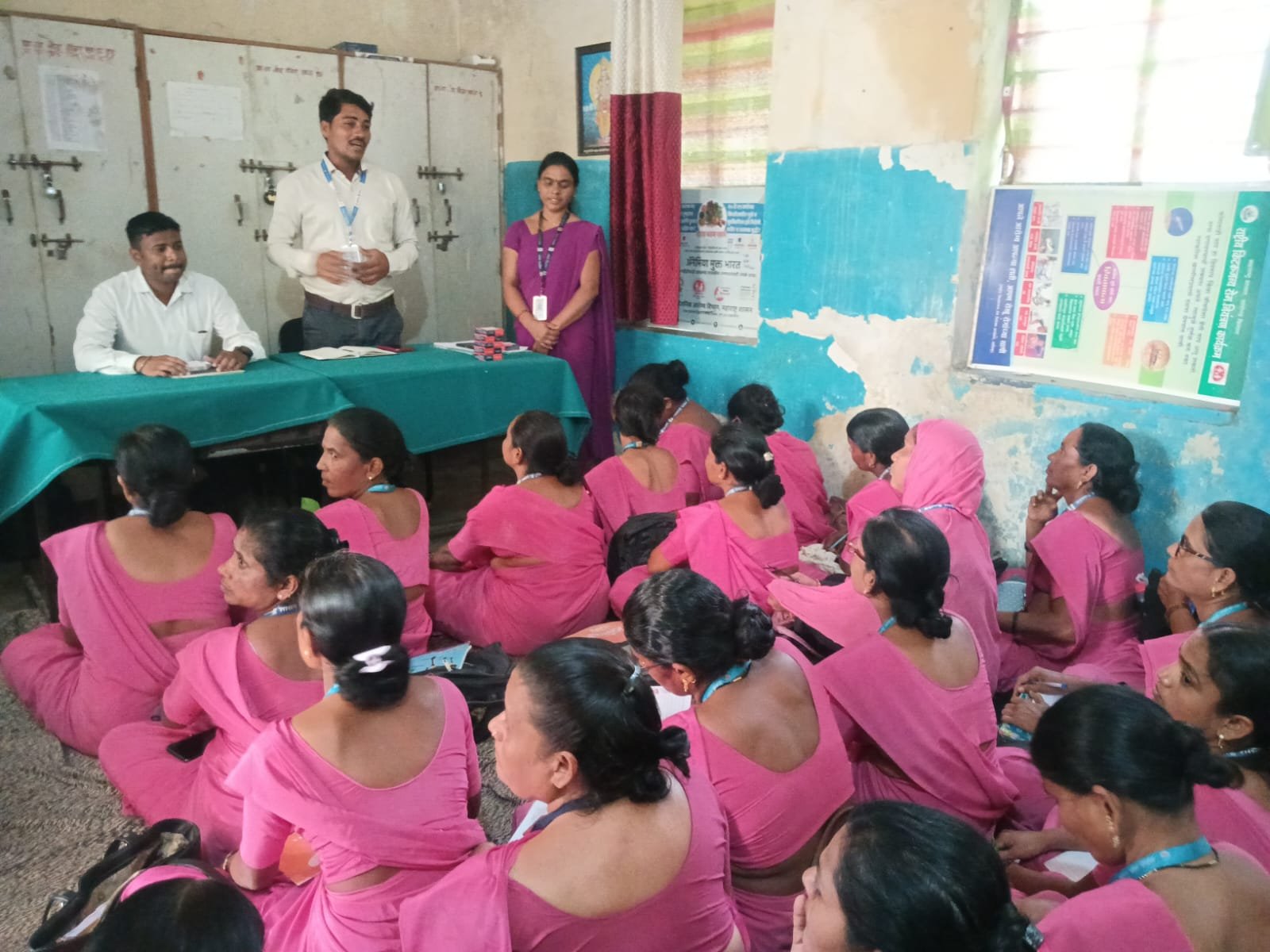 अकोला येथे मुख्यमंत्री जनआरोग्य शिबिरात अमृतच्या विविध योजनांची माहिती  अतिरिक्त फोटो