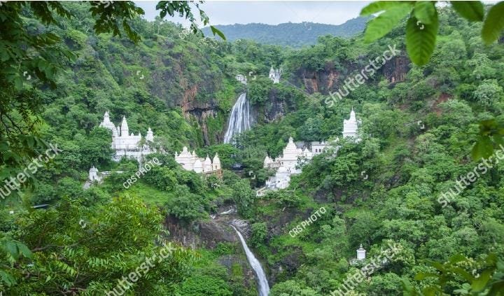 मुक्तागिरी : निसर्ग आणि अध्यात्माचा सुंदर संगम अतिरिक्त फोटो