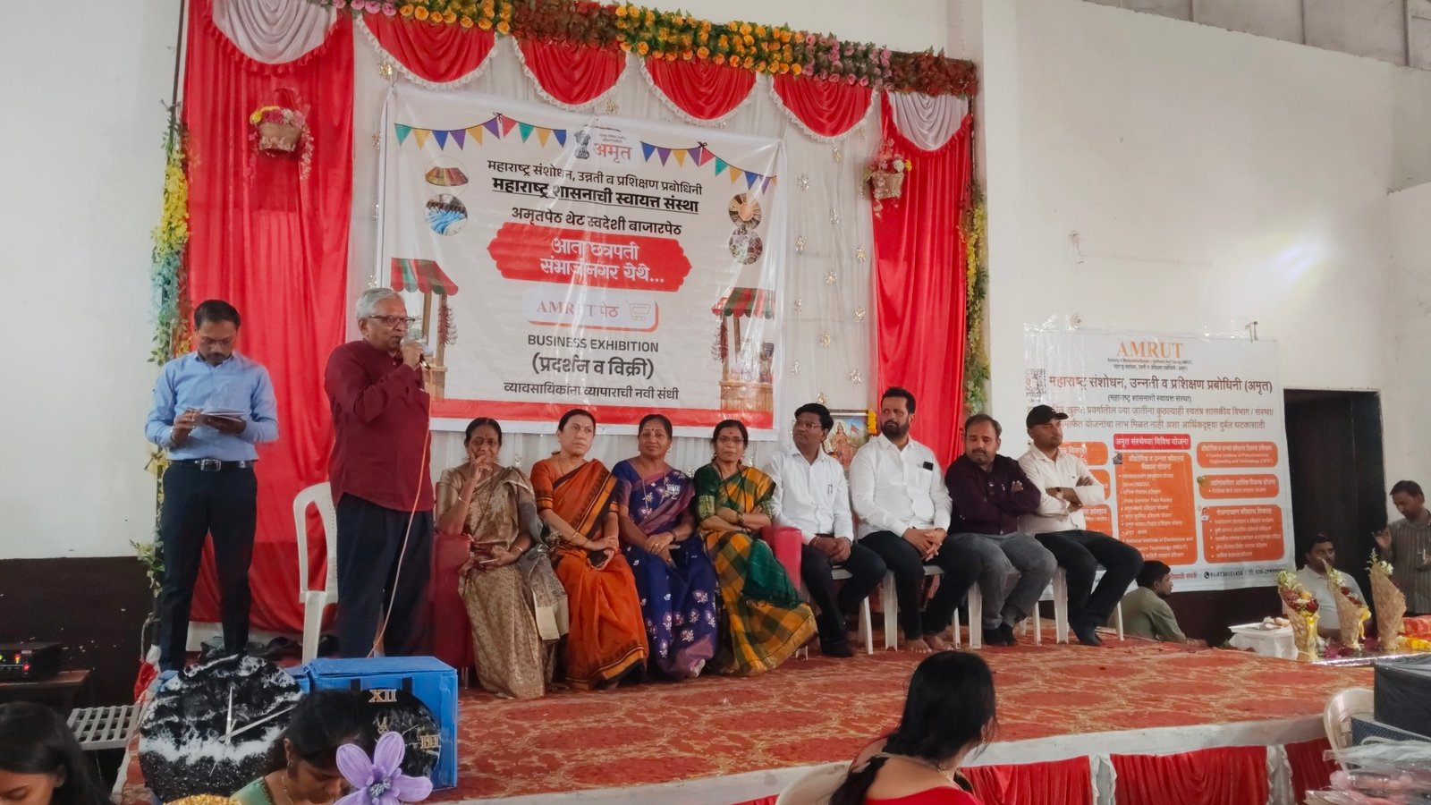 अमृतपेठ उपक्रम 'व्होकल फॉर लोकल' या संकल्पनेला प्रत्यक्ष बळ देणारा : डॉ. दिवाकर कुलकर्णी