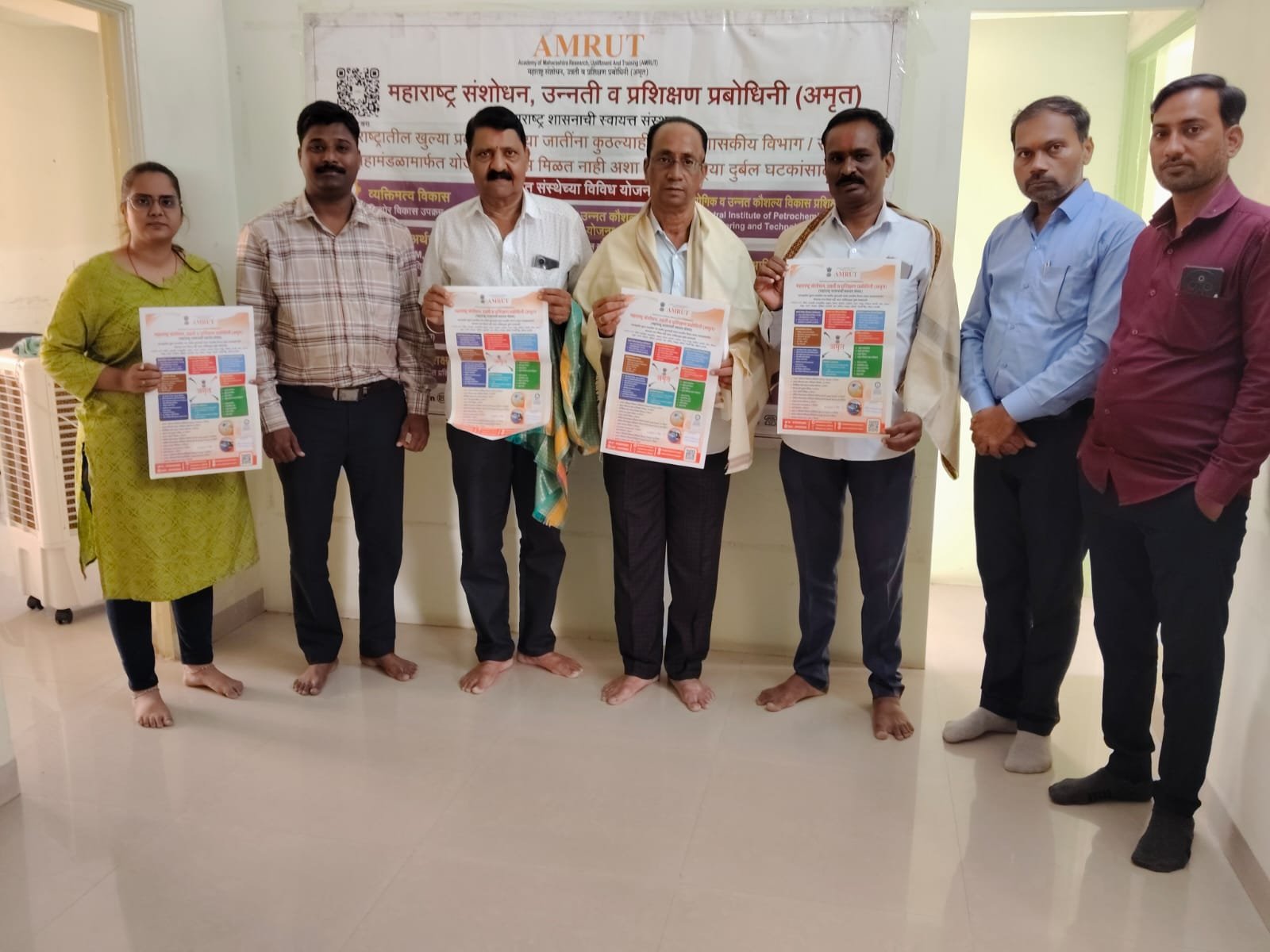 देशस्थ ऋग्वेदी ब्राह्मण समाज मंडळाच्या गुणवंत विद्यार्थी सत्कार सोहळ्याचे  अमृतला निमंत्रण   अतिरिक्त फोटो