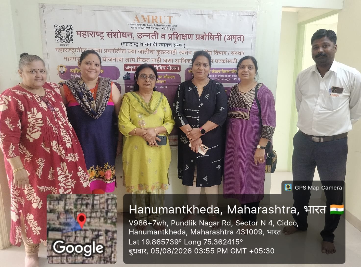 छत्रपती संभाजीनगर येथे महिला लाभार्थी बैठकीत ‘अमृत पराक्रम दिन’ स्पर्धांची माहिती अतिरिक्त फोटो