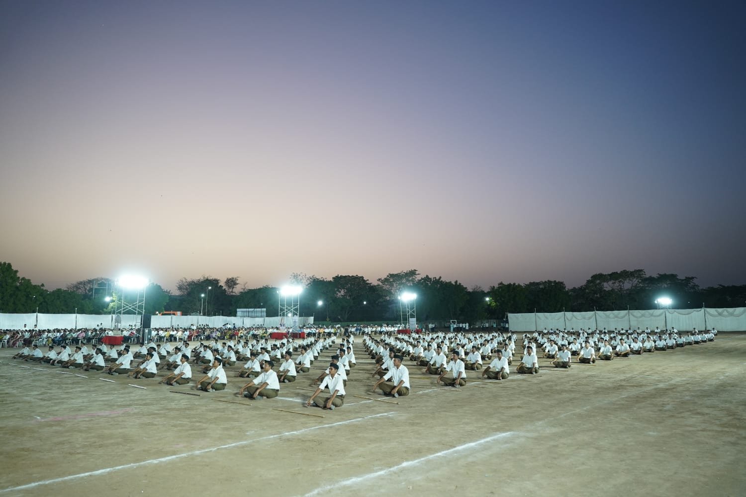 राष्ट्रीय स्वयंसेवक संघाला घडवायचा आहे समतायुक्त, शोषणमुक्त, समरस हिंदू समाज  अतिरिक्त फोटो