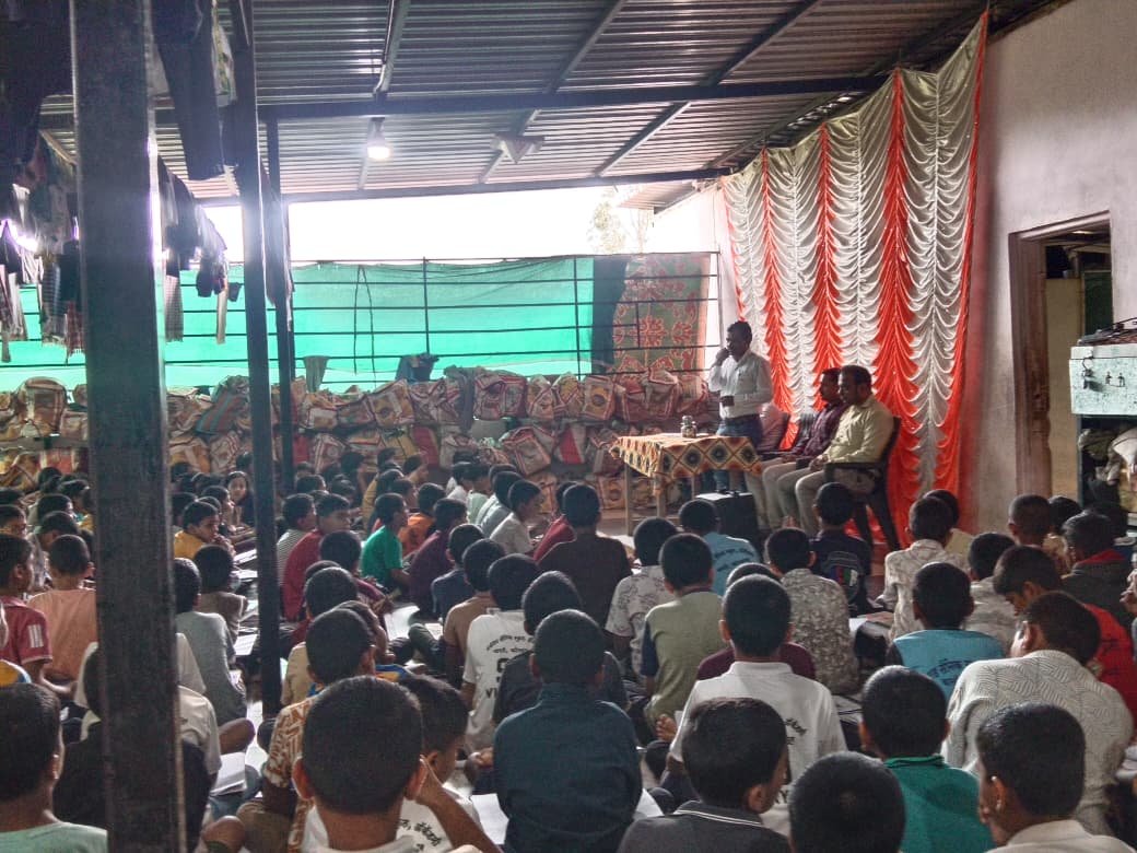 अमृत पराक्रम दिनाची नवोदय स्कॉलरशिप सैनिक स्कूल अकॅडमी, वाशी येथे दिली माहिती   अतिरिक्त फोटो