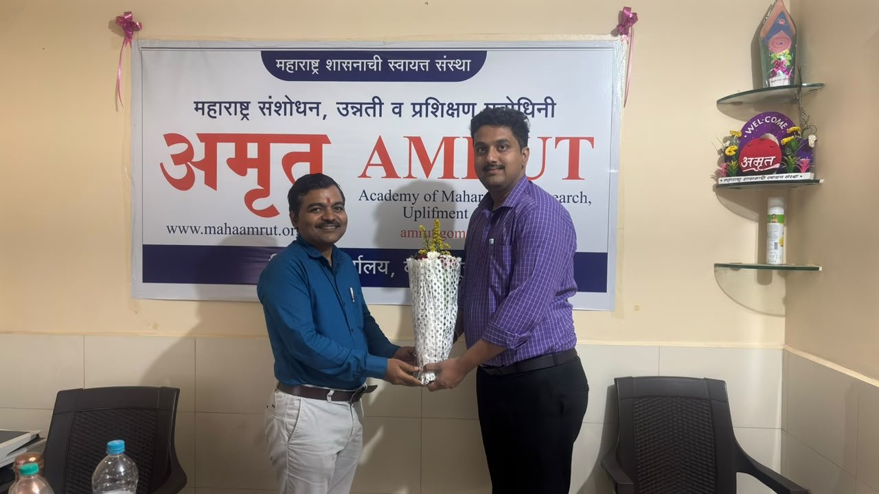 अमृत संस्थेच्या सहकार्याने कोल्हापूर येथील शिवम शिवस्वरूप भेंडे यांना  पहिल्या टप्यातच मिळाला तब्बल ₹६८,५३७ इतका वैयक्तिक कर्जावरील व्याज परतावा अतिरिक्त फोटो