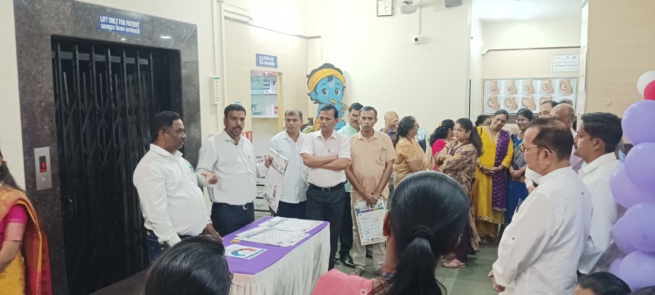 अमृत संस्थेच्या लाभार्थीवाढीसाठी लोकप्रतिनिधींशी चर्चा अतिरिक्त फोटो