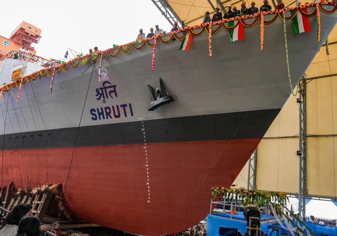 भारतीय नौदलाच्या सामर्थ्यात भर; स्वदेशी ‘श्रुती’ गस्ती जहाजाचे कोलकात्यात जलावतरण.
