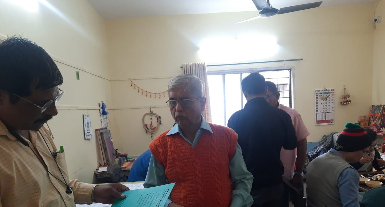 प्रौढ मतिमंदांना आत्मनिर्भर बनवण्याचे संज्ञा चैतन्य सोसायटीचे कार्य प्रेरक अतिरिक्त फोटो