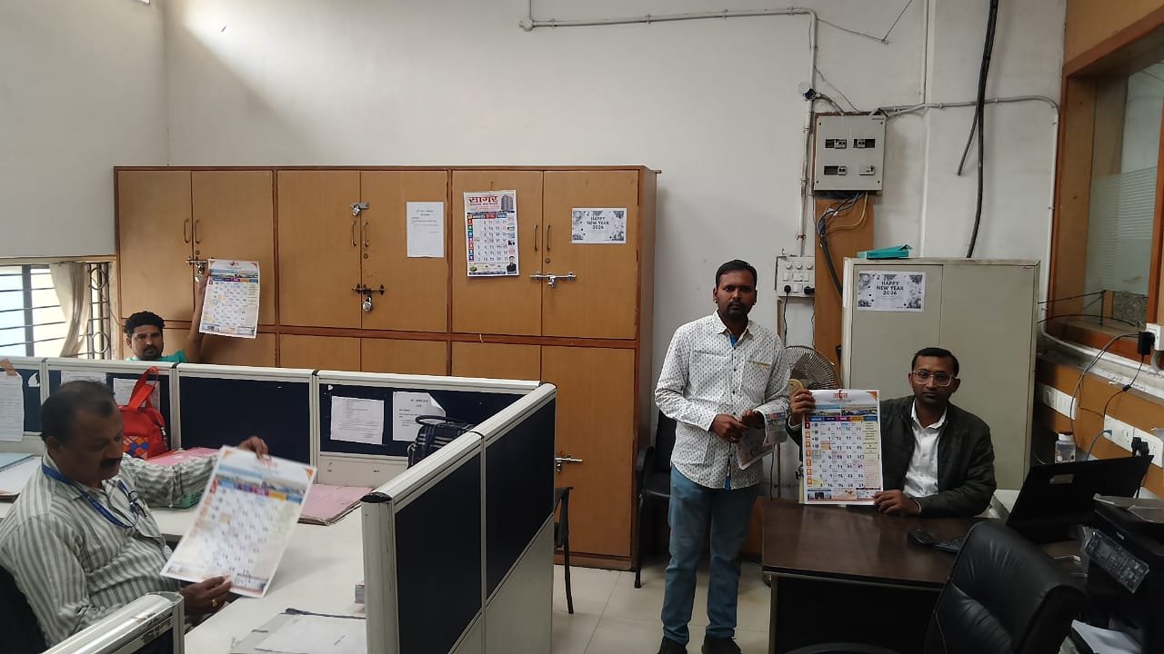 नागपूर महानगरपालिकेत झाले अमृत दिनदर्शिकेचे कौतुक अतिरिक्त फोटो