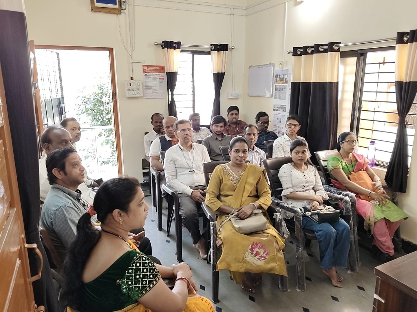 नांदेडमध्ये अमृत उद्योग कौशल्यवर्धन प्रशिक्षणाचा प्रारंभ अतिरिक्त फोटो