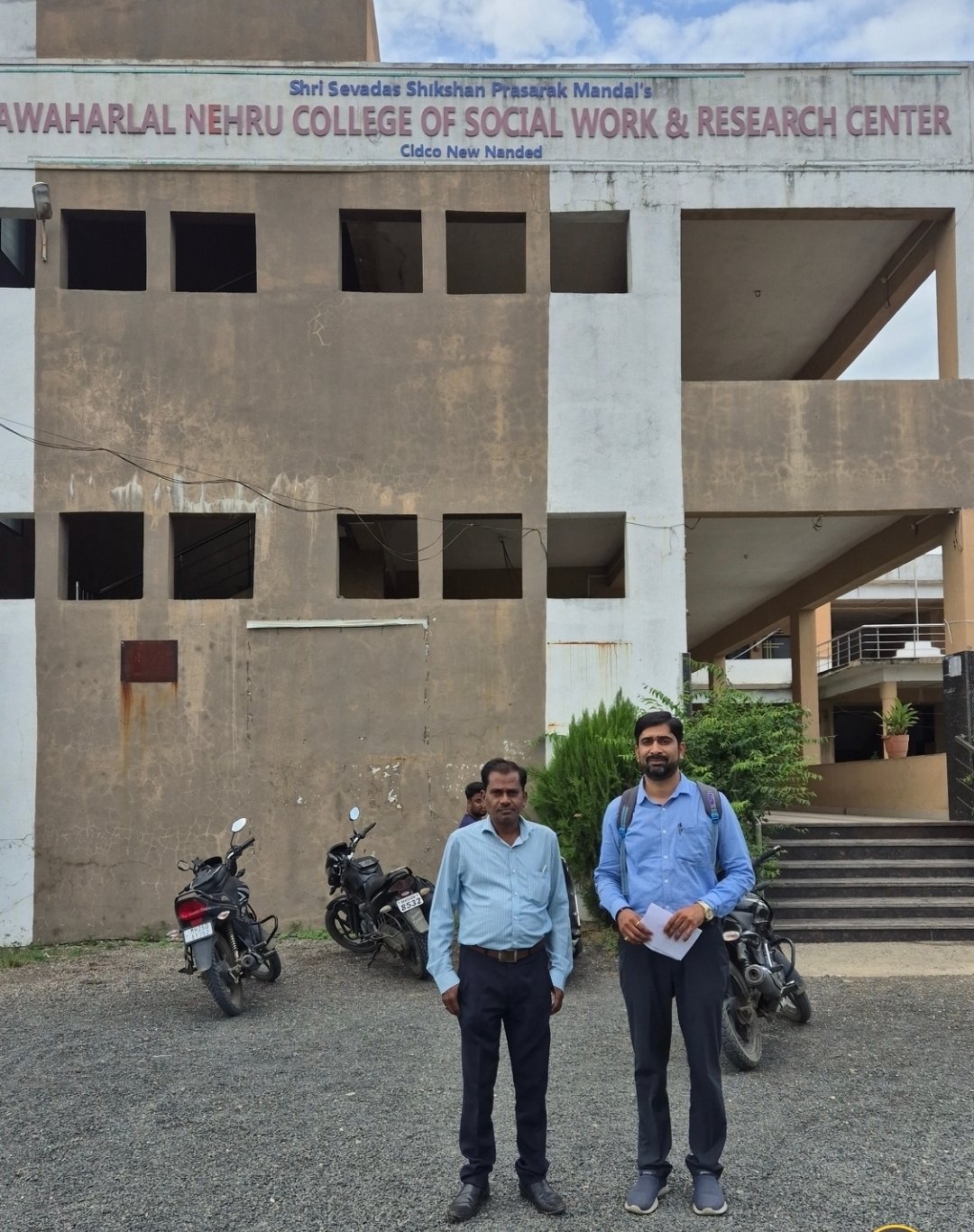 जवाहरलाल नेहरू समाजकार्य महाविद्यालय (BSW & MSW), नांदेड येथे 'अमृत' टीमची  भेट अतिरिक्त फोटो