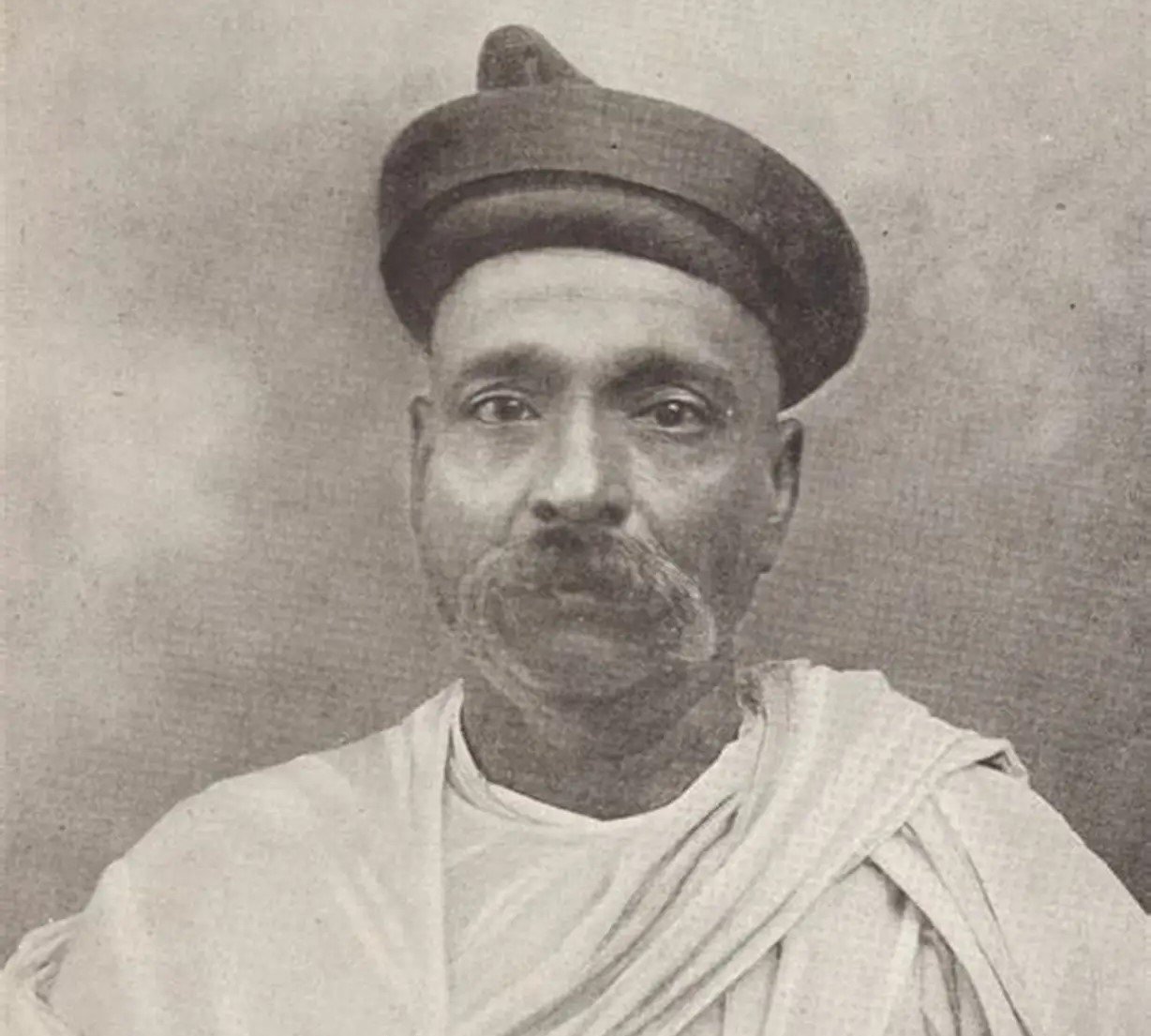 समोर अंधार असला, तरी त्यापलीकडे उजेड आहे हे लक्षात ठेवा