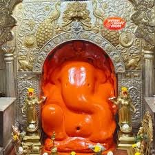 निसर्गरम्य मोरगावमधील मयूरेश्वर