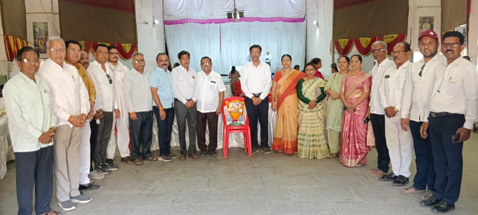 जिल्हा संघचालक कांकरिया यांच्या हस्ते मालेगावमधील पहिल्या अमृतपेठ थेट बाजारपेठेचे उद्घाटन