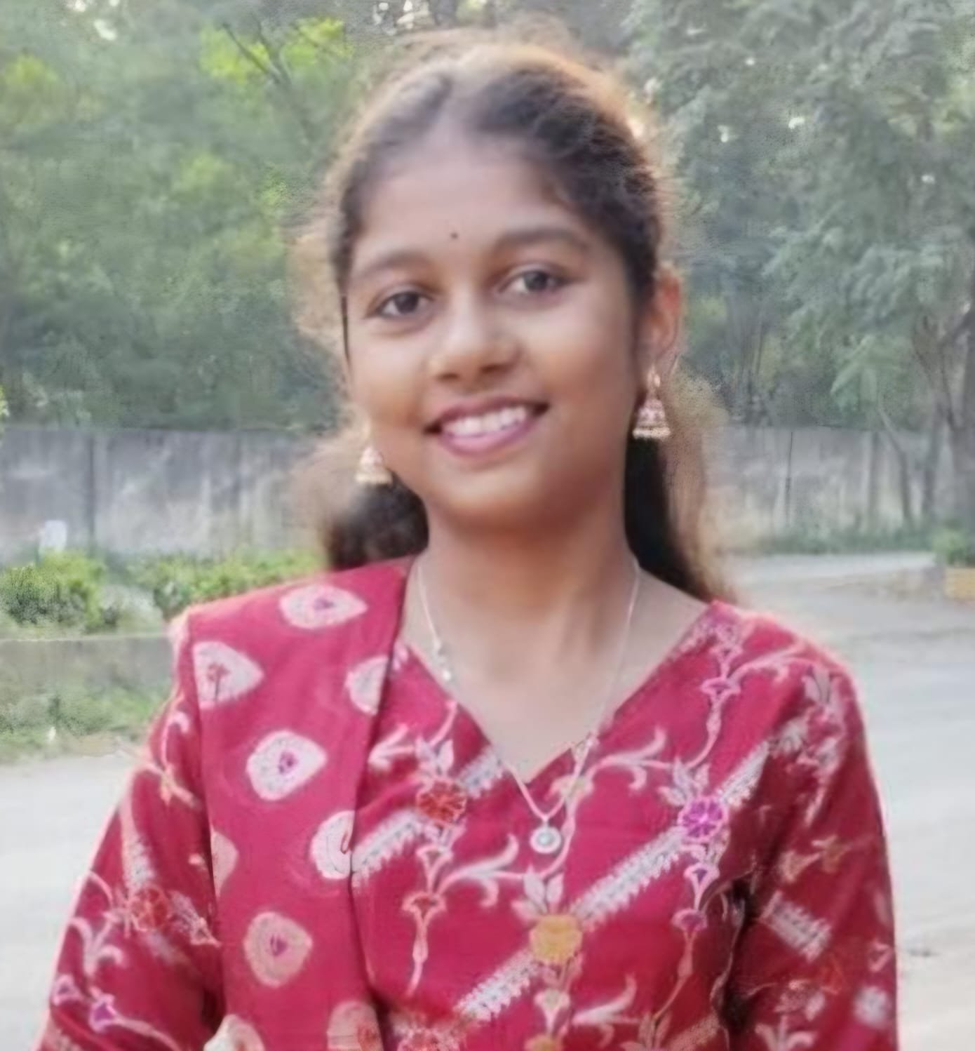 नाशिकमधील वृत्तपत्र वितरण व्यावसायिकाच्या कन्येने दहावीत मिळवले १०० टक्के गुण
