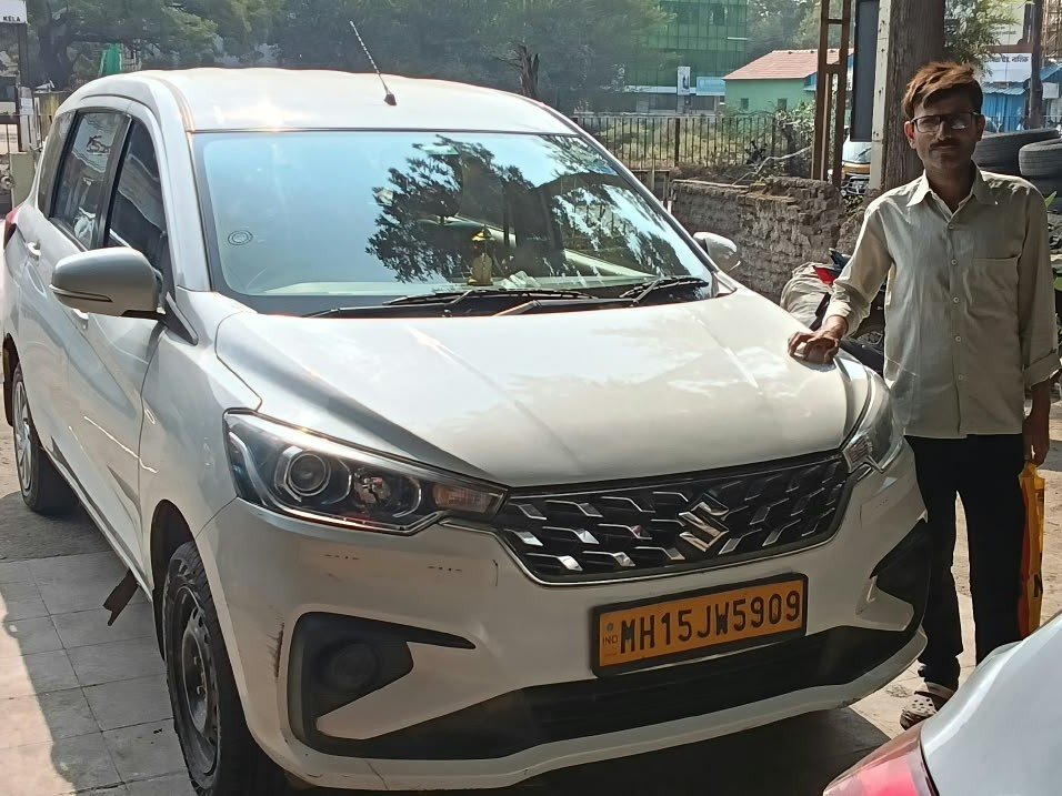 नाशिक येथील  ‘रिलायबल टुर्स आणि ट्रॅव्हल्स’ या व्यवसायाला मिळाले आर्थिक पाठबळ