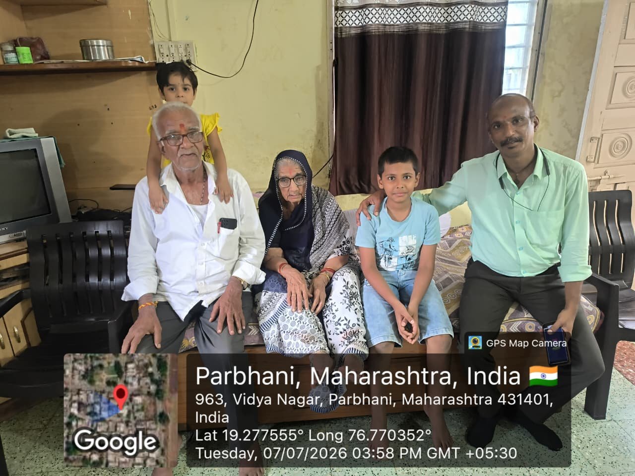 अमृत कुटुंब संवादातून कौटुंबिक ऐक्याचा संदेश अतिरिक्त फोटो