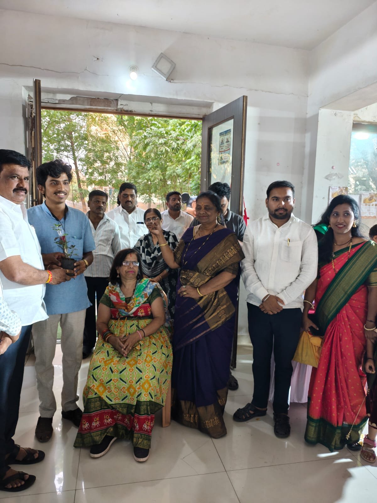 पुण्यातील अमृतपेठ थेट बाजारपेठेला उत्तम प्रतिसाद