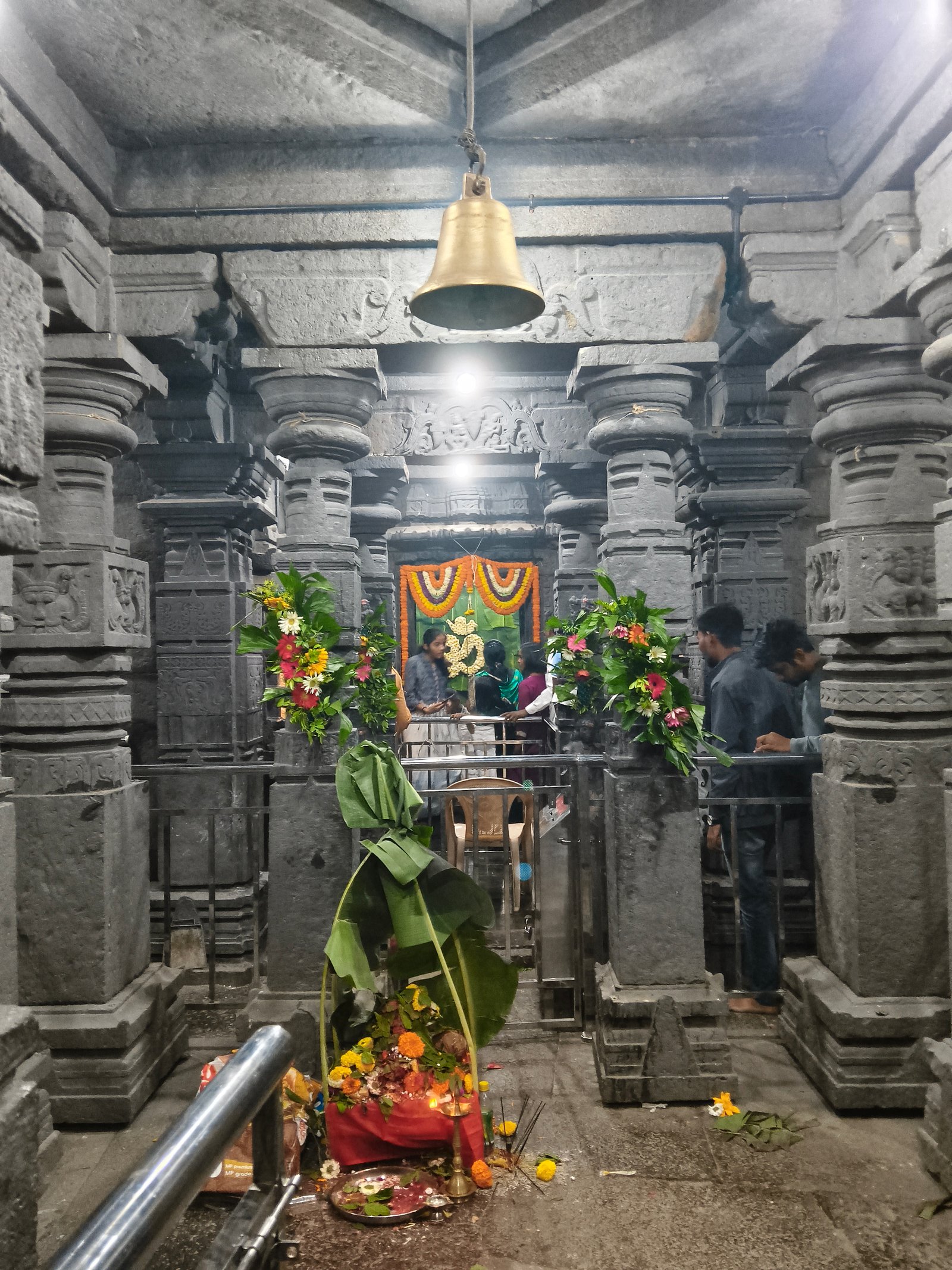 ऐतिहासिक आणि निसर्गरम्य पर्यटनाचा अनोखा संगम: रांजणगावनजीकच्या 'पिंपरी दुमाला' येथील पांडवकालीन मंदिरे  अतिरिक्त फोटो