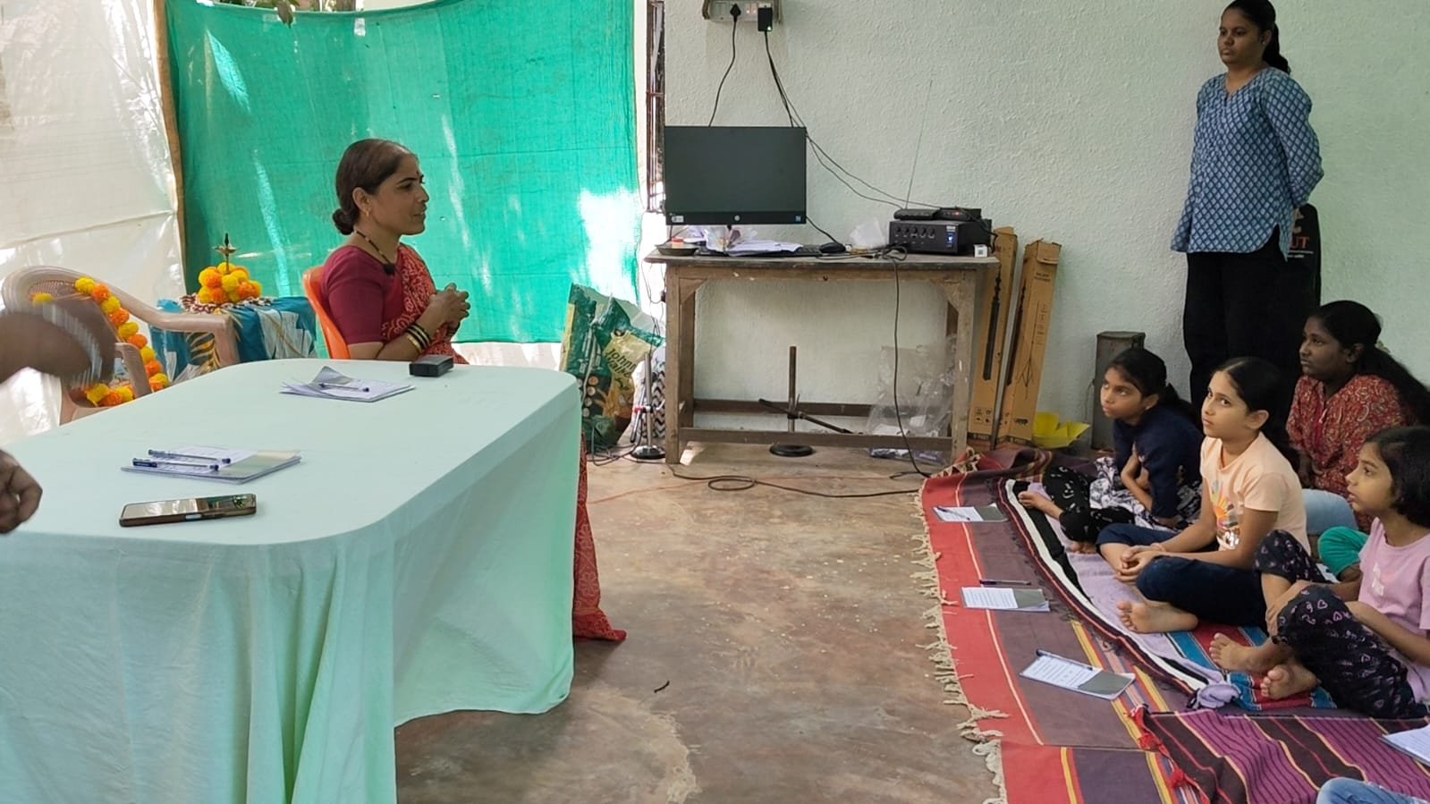 वरसोलीतील निवासी अमृत आनंदमेळ्यातून मुलांनी घेतली नवी ऊर्जा