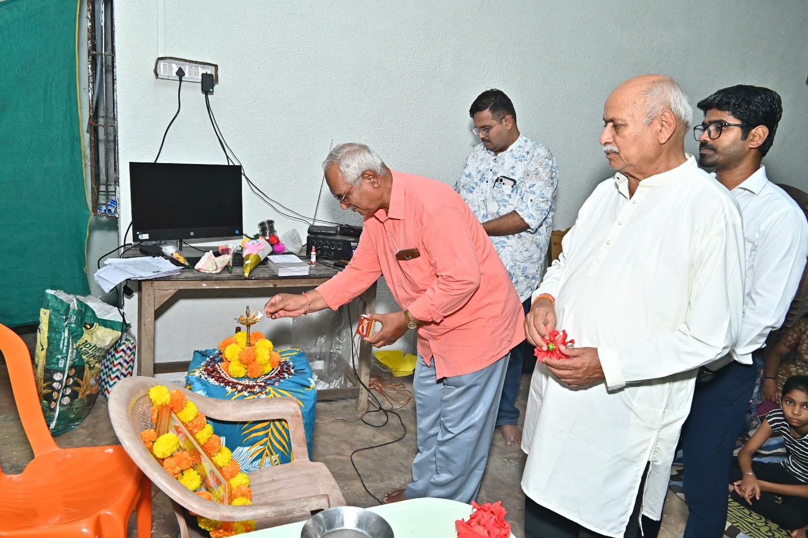 वरसोलीतील निवासी अमृत आनंदमेळ्यातून मुलांनी घेतली नवी ऊर्जा अतिरिक्त फोटो