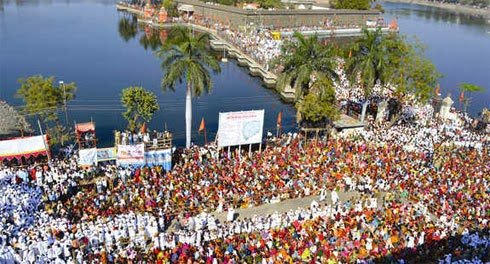 सोलापूरची वैशिष्ट्यपूर्ण सिद्धेश्वर यात्रा  अतिरिक्त फोटो