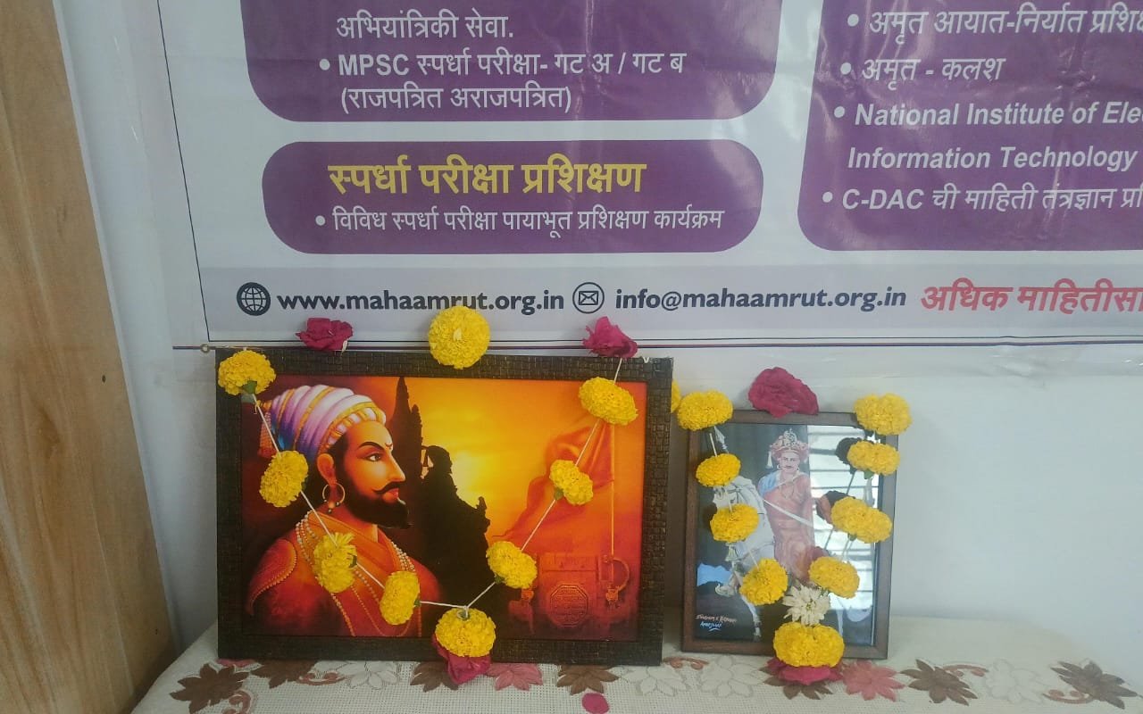 अमृत वर्धा जिल्हा कार्यालयात श्रीमंत थोरले बाजीराव पेशवे जयंती उत्साहात साजरी अतिरिक्त फोटो