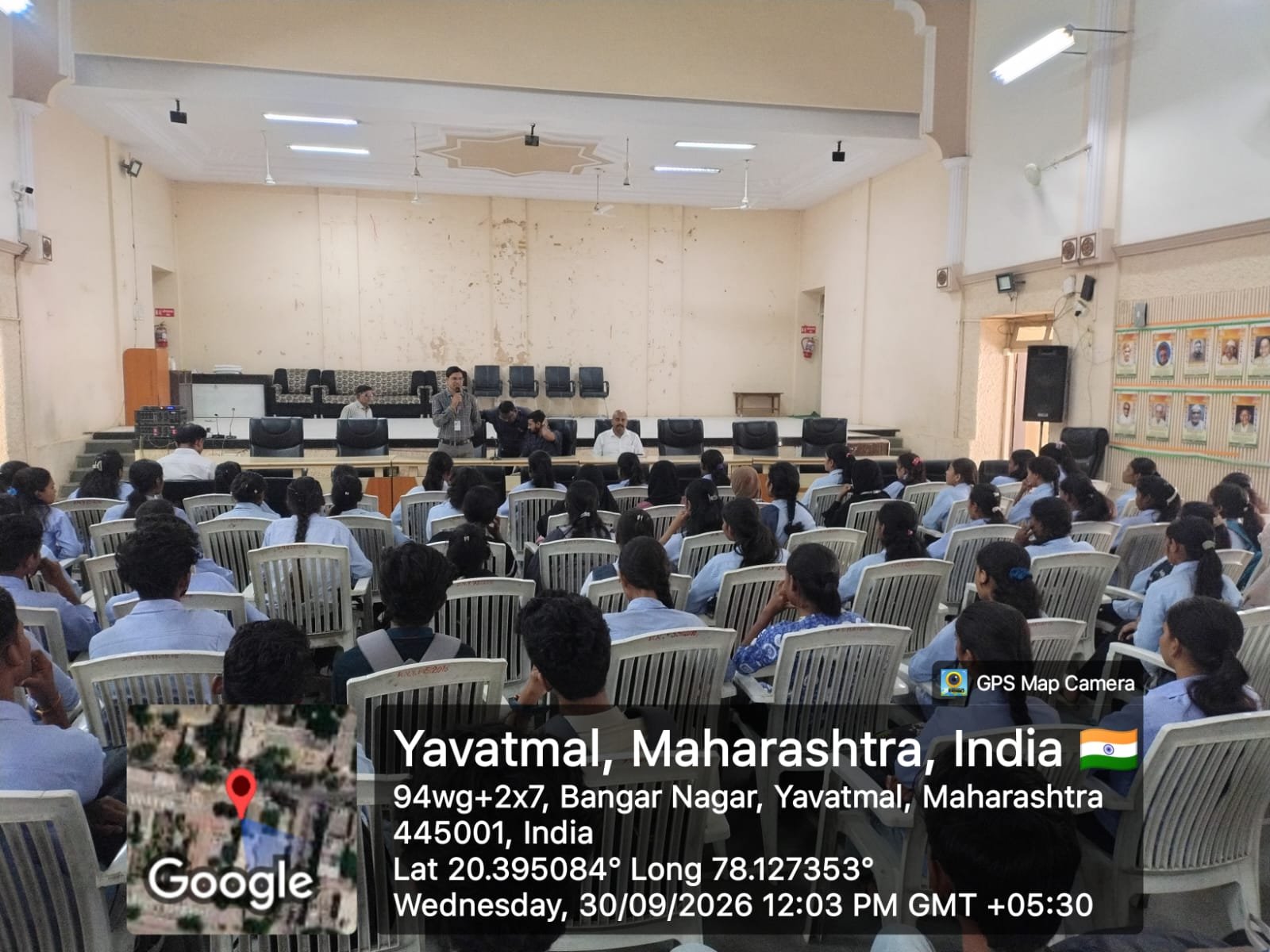 जिल्हाधिकारी कार्यालय, यवतमाळ येथे ‘अमृत संवाद सेतू’ उपक्रमांतर्गत विद्यार्थ्यांशी संवाद अतिरिक्त फोटो